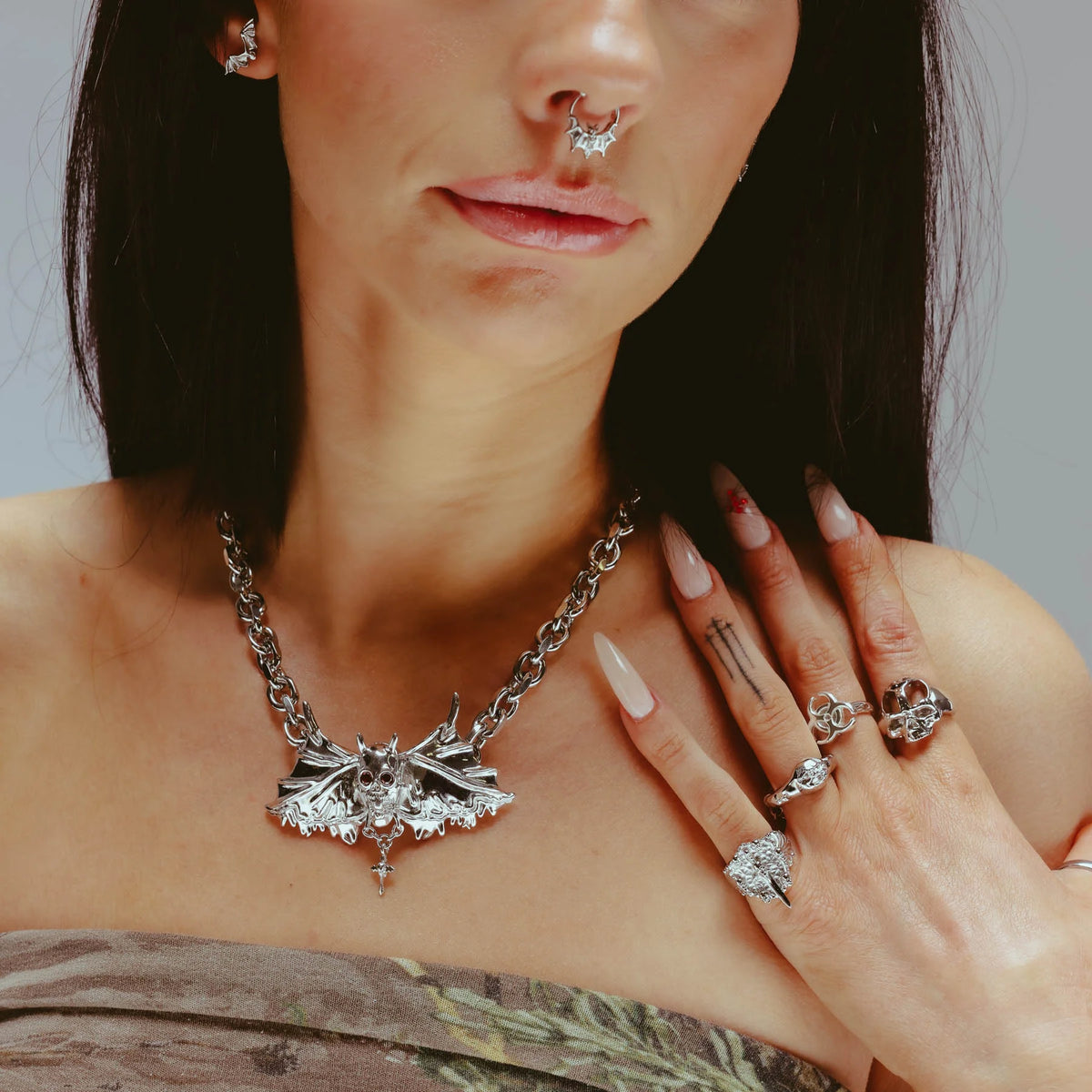 DEATHWING STUD EARRING - Hard Jewelry™