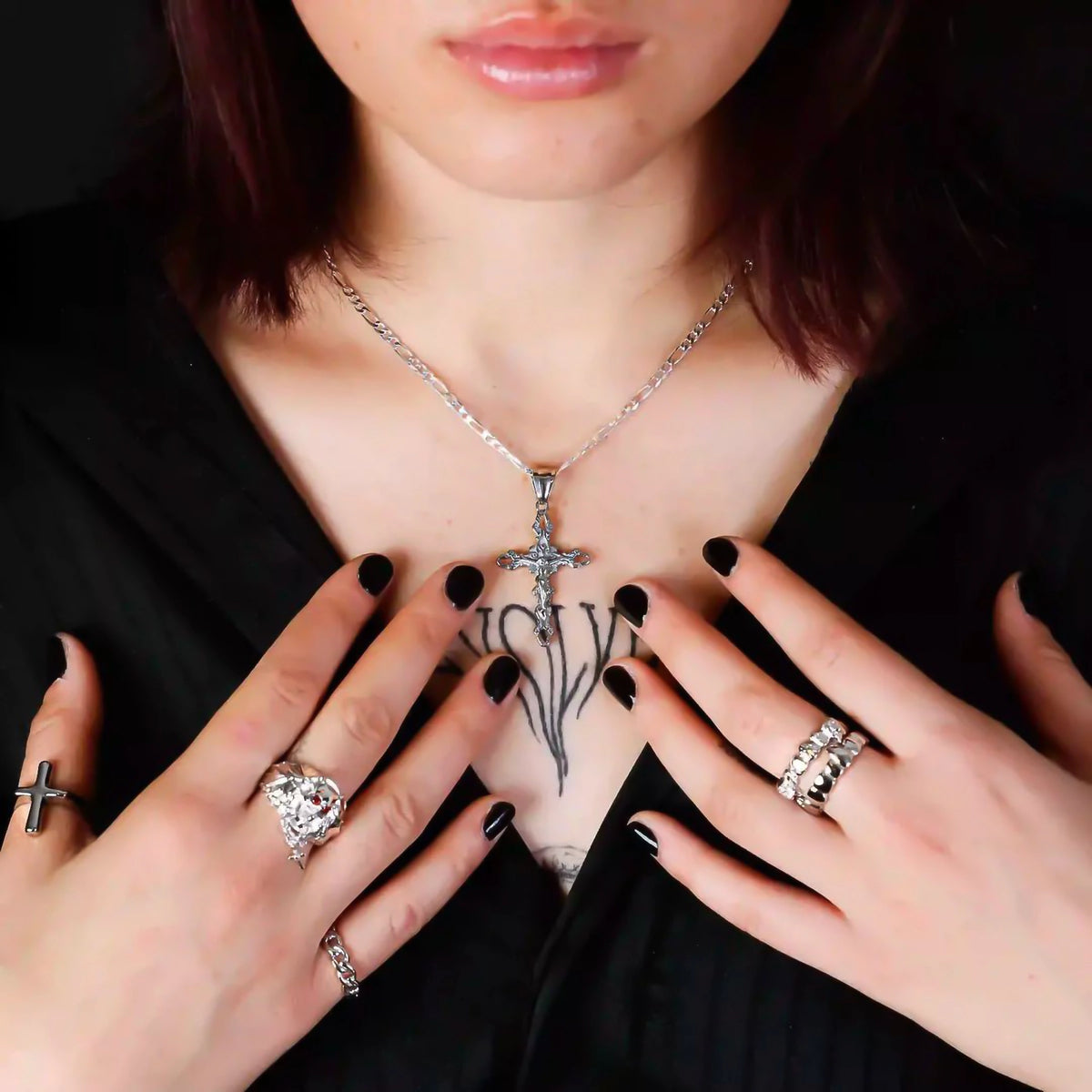 CRUCIFIX CROSS PENDANT - Hard Jewelry™