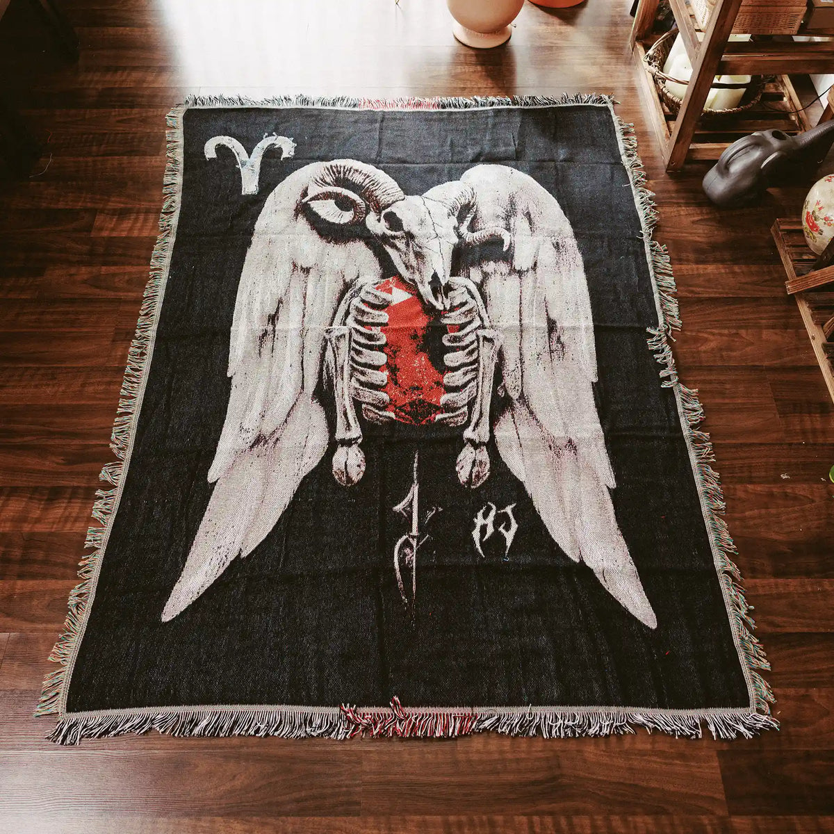 VALENTINES ZODIAC TAPESTRIES - Hard Jewelry™