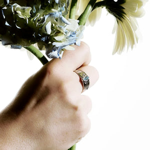 BIRTHSTONE RING - Hard Jewelry™